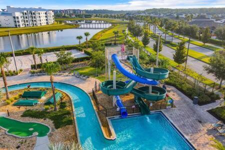 Lovely Thematic 2br With 2 Clubhouses & Waterpark Casa de férias